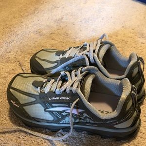 Altra trail running shoes (99% new)